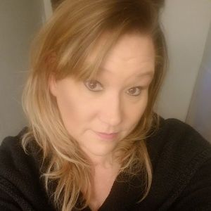 Meet your Posher, Angie